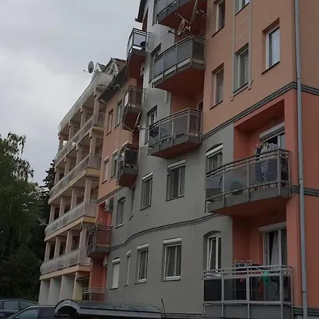Rozsa Apartman *