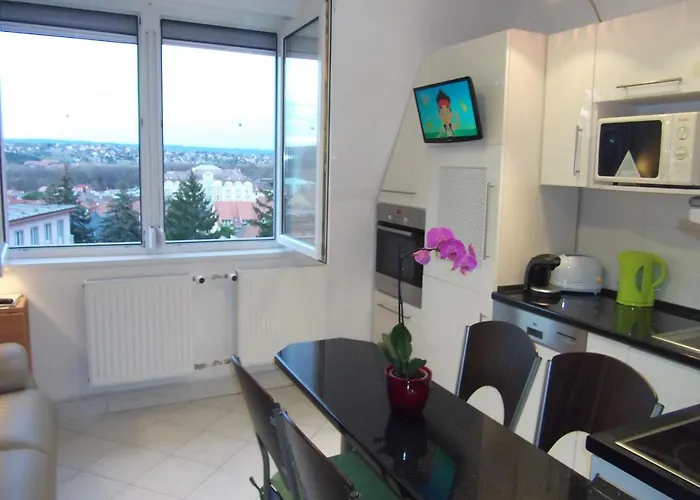 Rozsa Apartman Hotel Hévíz